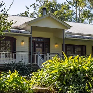  Holiday home Sangfroid - - Ultimate Getaway