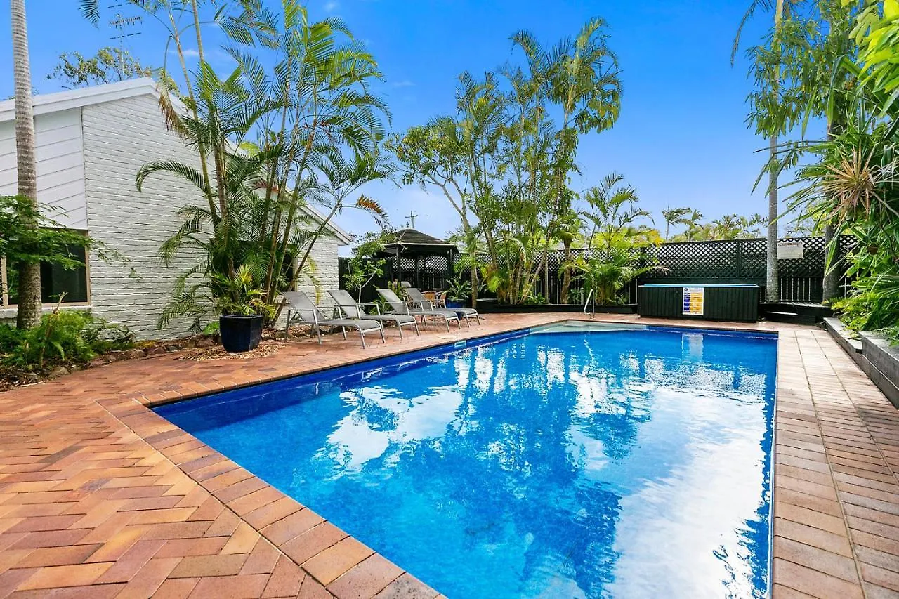 Noosa Cocos